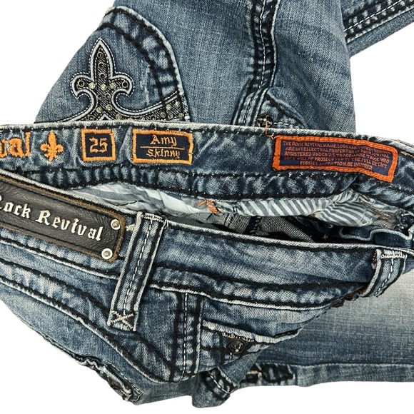 ROCK REVIVAL ‘AMY’ SKINNY - Picture 3 of 5